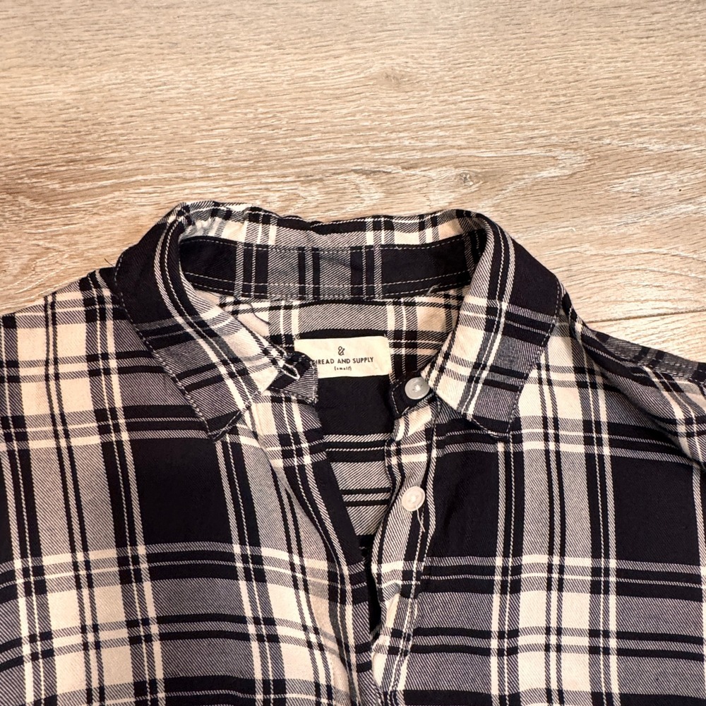 THREAD AND SUPPLY Black Button Down Plaid Short S… - image 3